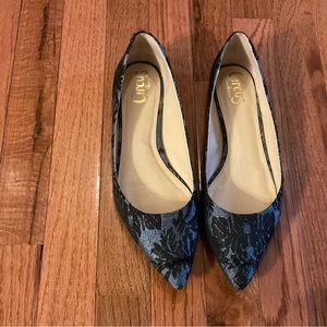 Womens Sz 10 Blue/Black Circus by Sam Edelman Flats